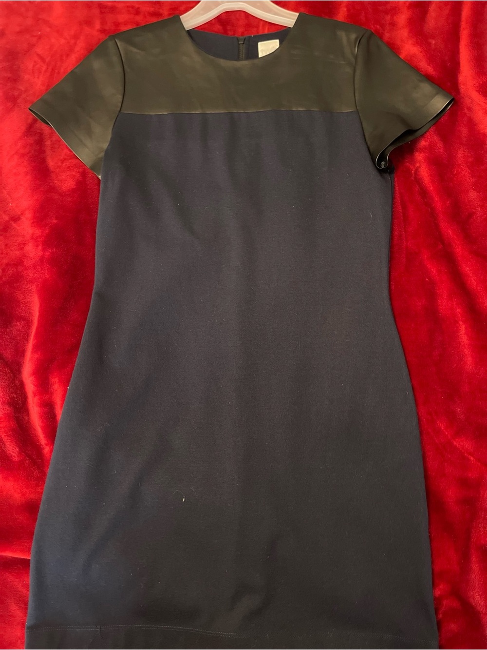 twik Black and Navy Short Sleeve Sheath Dress